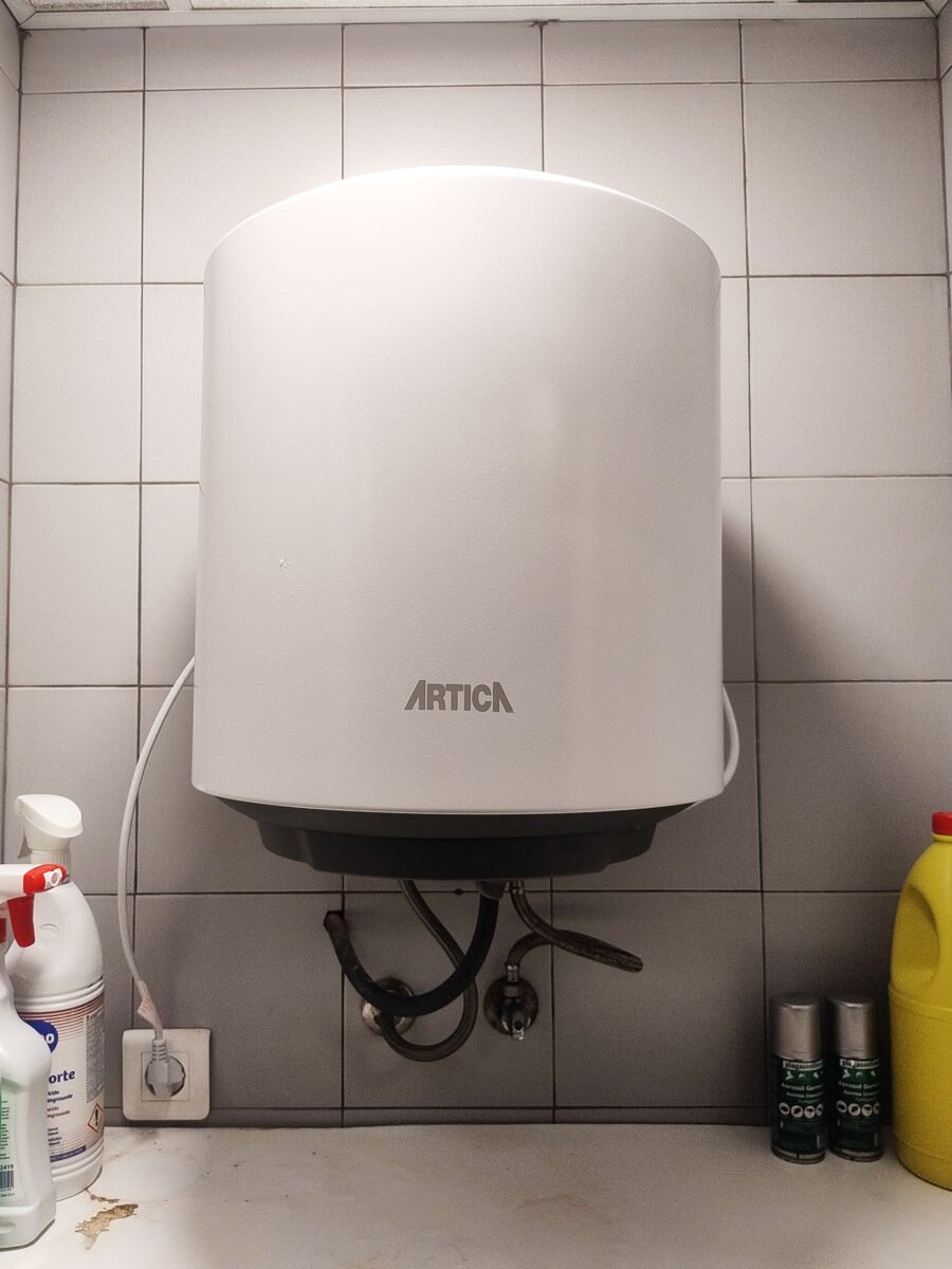 instalacion y cambio de termo electeico en cabanyal mislata valencia
